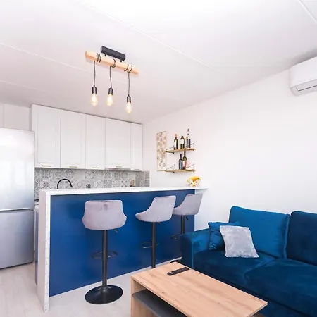 Frans Apartment